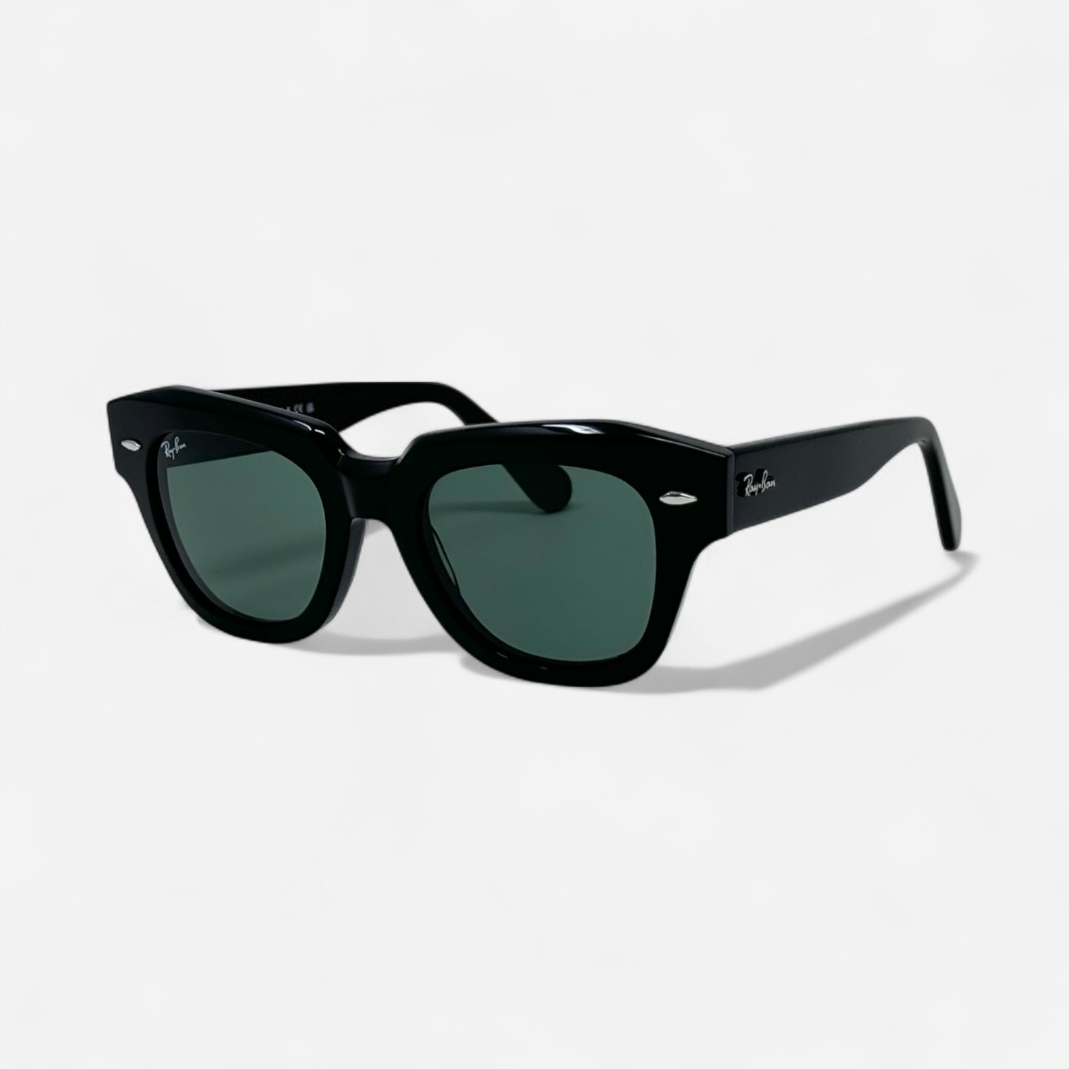 Womens State Street Black w/ Green G15 Lens RB2186 Black 90/31 49-145 Ray-Ban Sunglasses State Street RB2186 901/31 main image 3