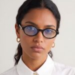 sL 751 BLACK OVAL OPTICAL ON FACE MODEL
